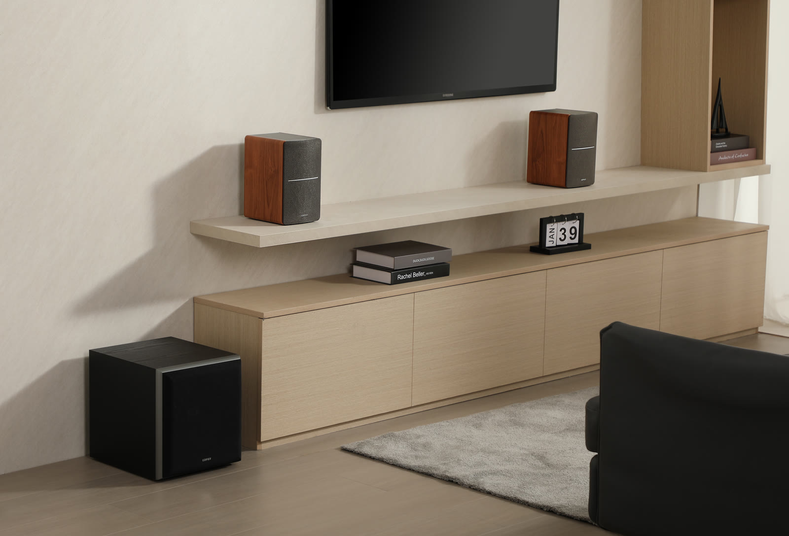 T5 gallery 3