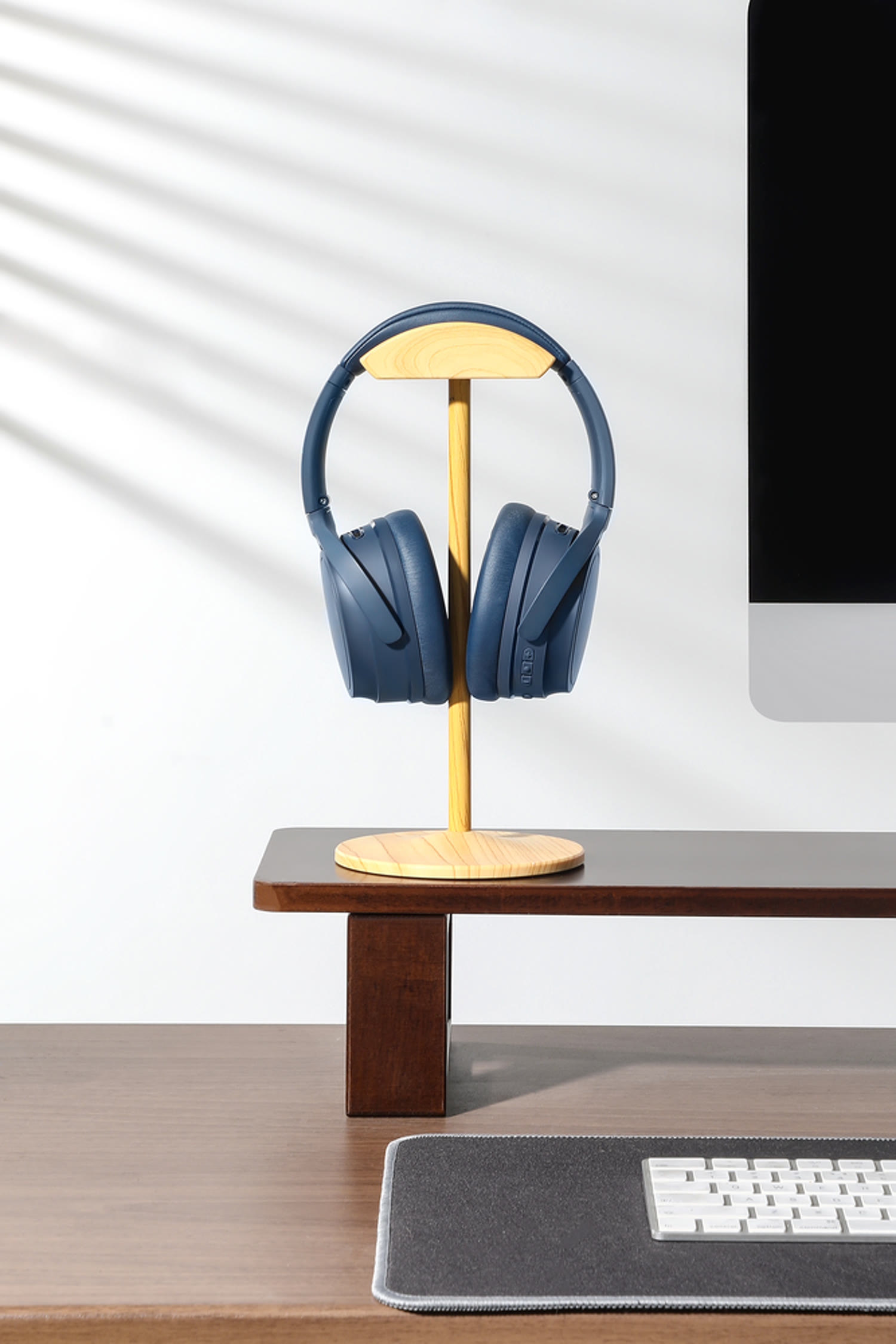 WH700NB gallery 2